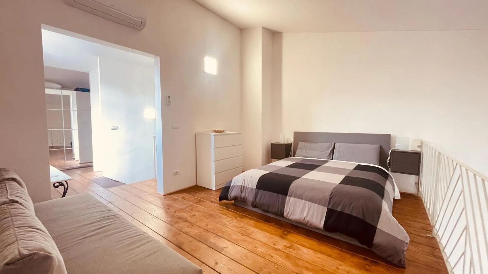 Residenza Cavour Bed & Breakfast Florence