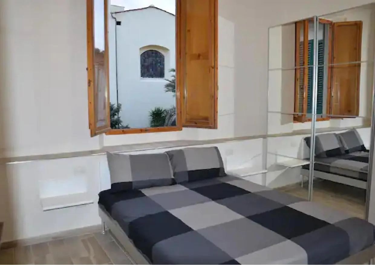 Residenza Cavour Bed & Breakfast Florence 0*,